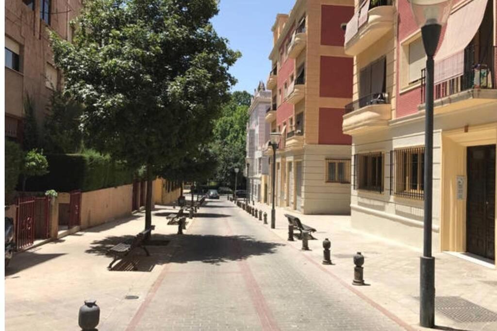 Fabuloso Piso Junto A Paseo De La Bomba Granada Eksteriør bilde